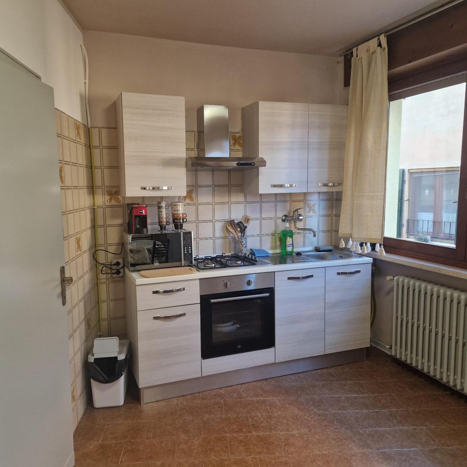 B&B Al Vittoriale Da Maja Гардоне Ривера Екстериор снимка