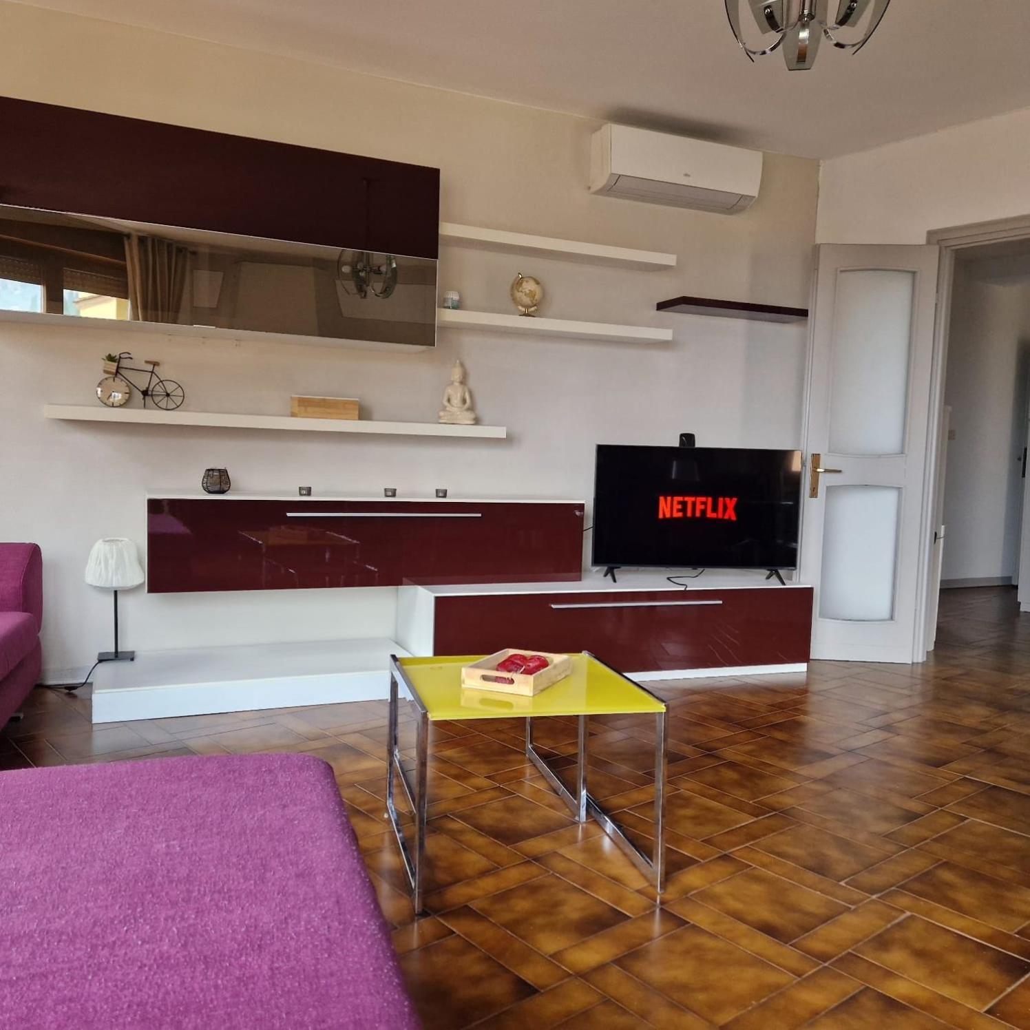 B&B Al Vittoriale Da Maja Гардоне Ривера Екстериор снимка