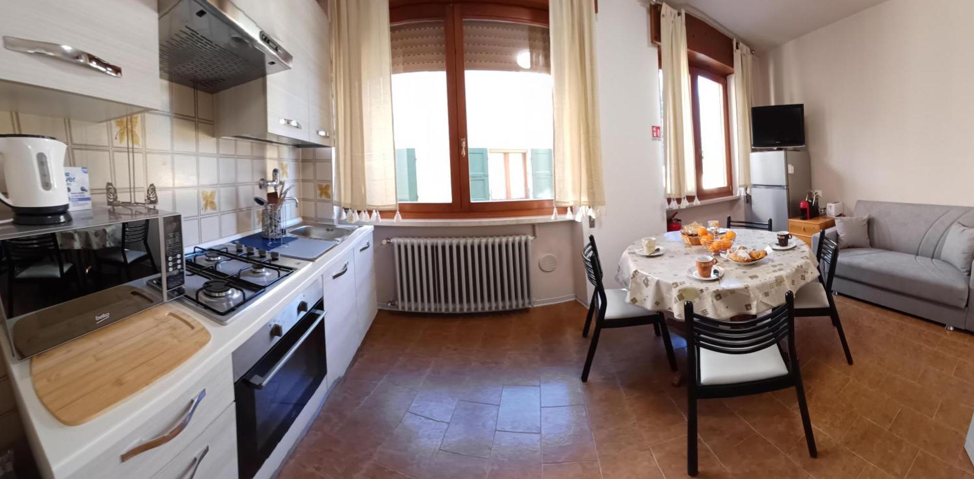 B&B Al Vittoriale Da Maja Гардоне Ривера Екстериор снимка